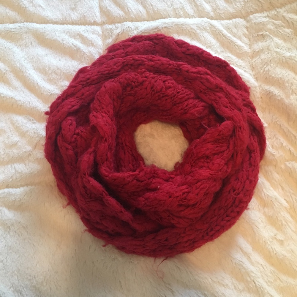 American Eagle Winter Scarf